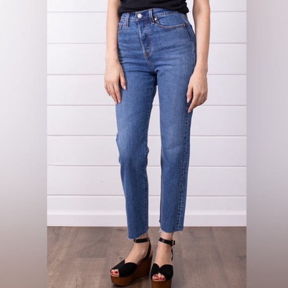 Levi's Denim - Levi’s Wedgie Straight Jeans Raw Hem